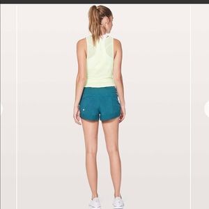 Lululemon Short, size 4